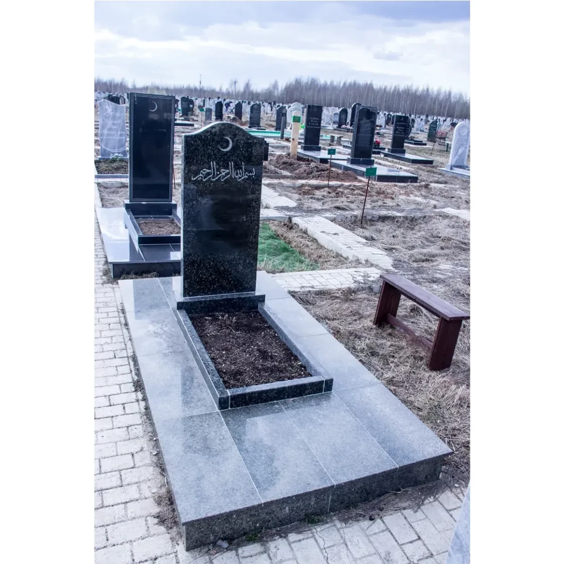 Памятник на могилу ГП-81