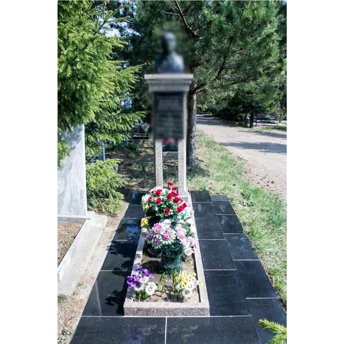 Памятник на могилу ГД-23