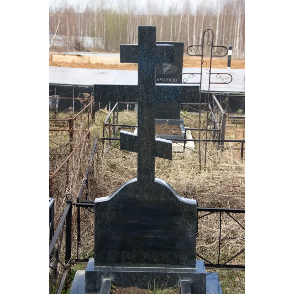 Памятник на могилу ГП-77