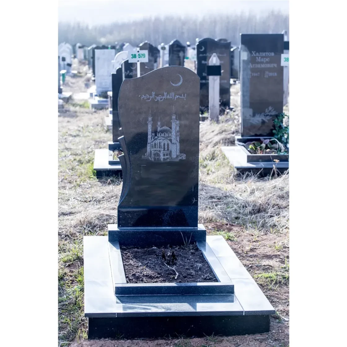 Памятник на могилу ГП-102