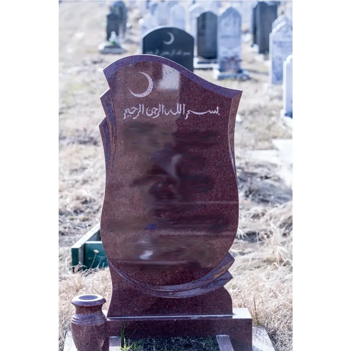 Памятник на могилу ГП-89