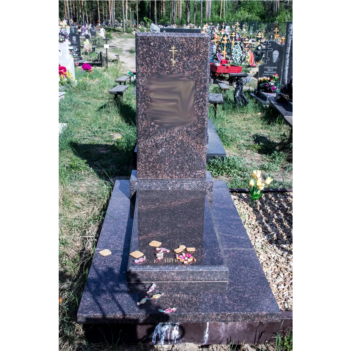 Памятник на могилу ГД-91