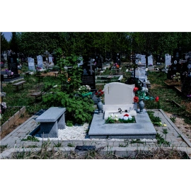 Ваза на могилу 12