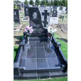 Ограда из гранита на могилу 4