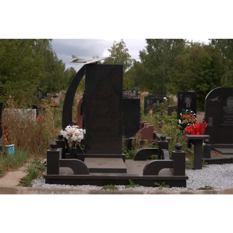 Ограда из гранита на могилу 14
