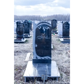 Памятник на могилу из гранита ГР-46