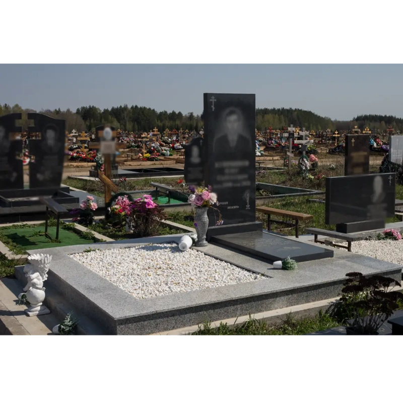 Ваза на могилу 23