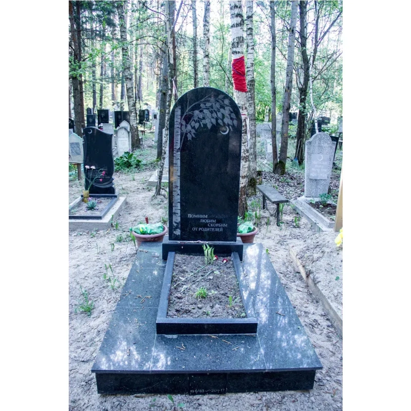 Памятник на могилу ГП-13