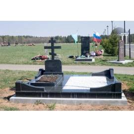 Памятник СВО 20