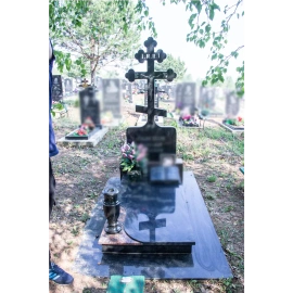 Памятник на могилу ГР-65