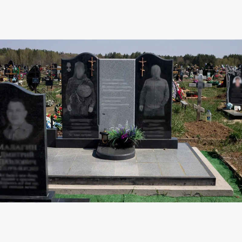 Памятник СВО 30